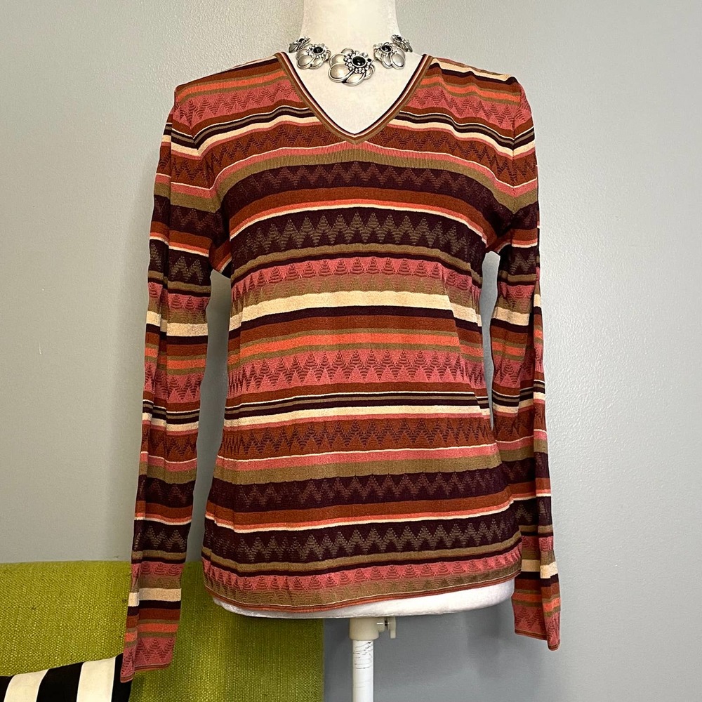 Doncaster Vintage Striped Knit V-Neck Pullover Sweater